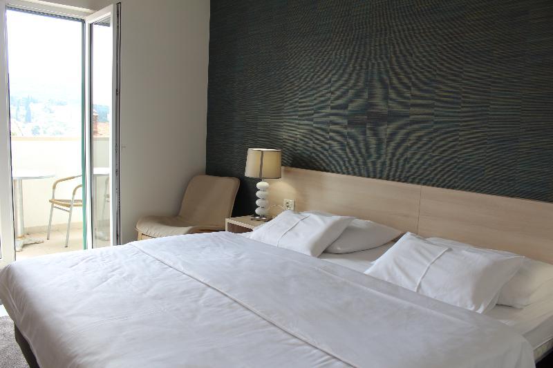 Berkeley 4*